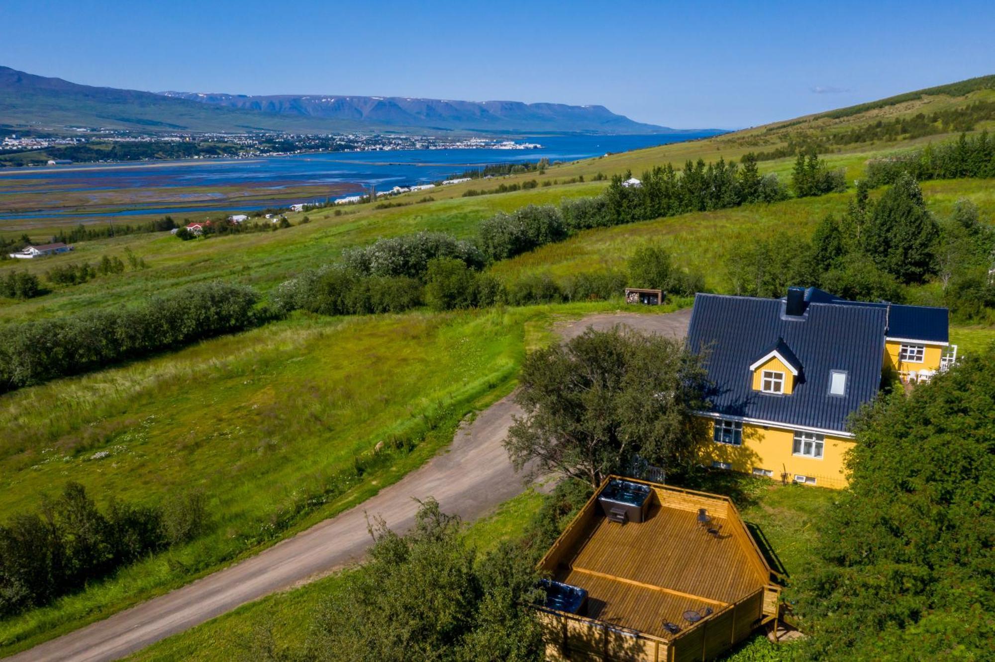 Hotel North Akureyri Buitenkant foto